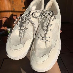 “Falenciaga” white chunky sneakers!